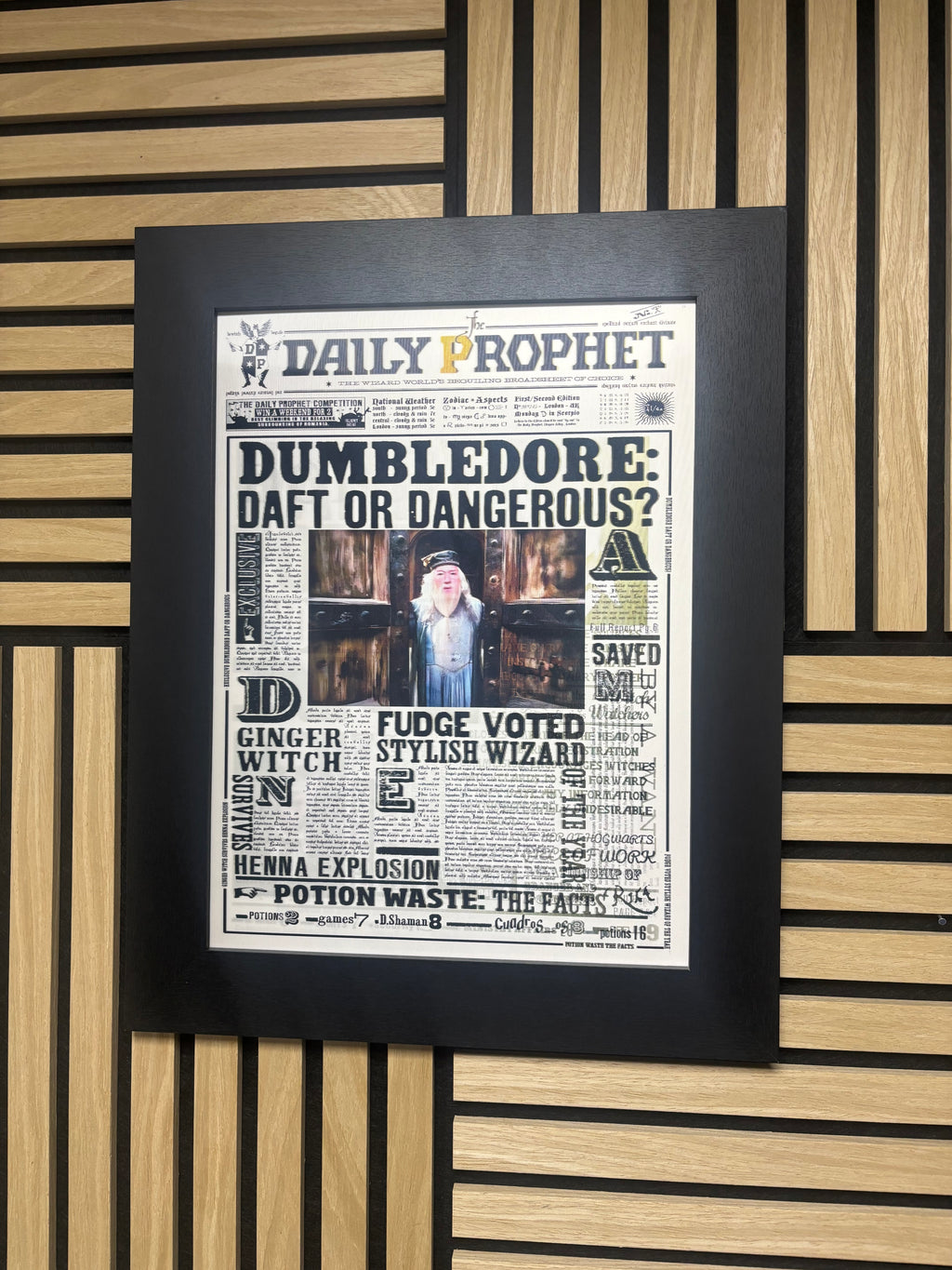 Harry Potter Newspaper 3D Lenticular Poster Framed 30x40cm