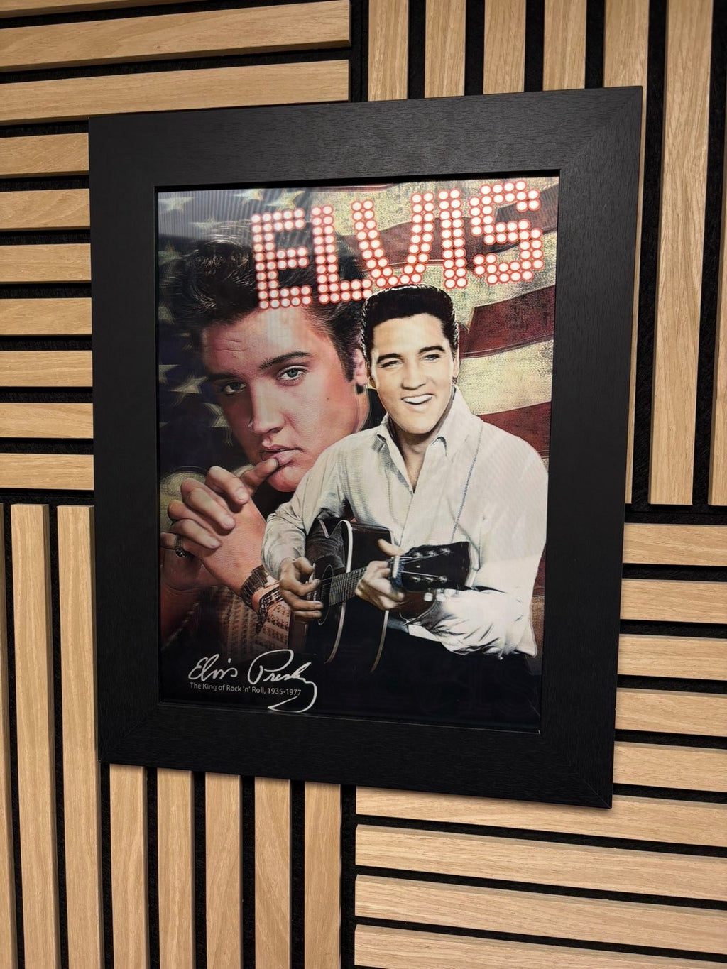 Elvis Presley 3D Lenticular Poster Framed 30x40cm